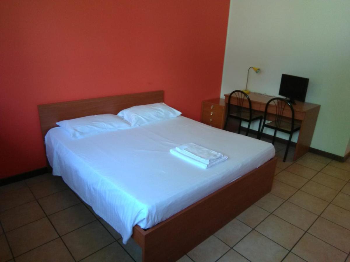 La Cordata Accommodation - Brodolini 24 Cinisello Balsamo Exterior photo